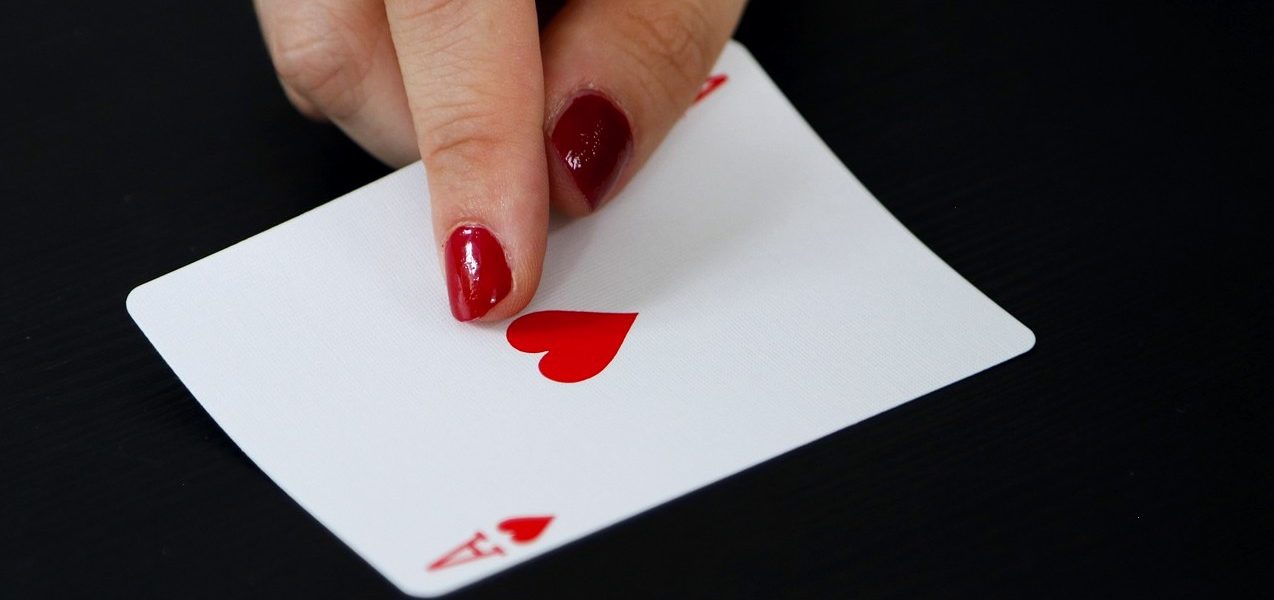 体育博彩风险下,棋牌桌游声音设计的核心法则与听觉陷阱